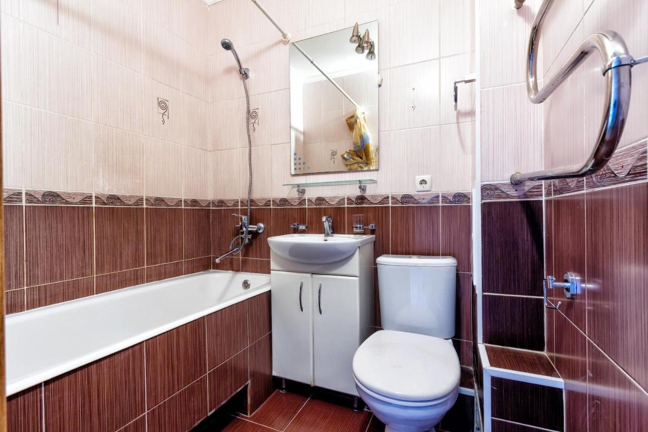 411 Lighthouse Apartments Arbat - Traveler'S Choice Alma-Ata Buitenkant foto