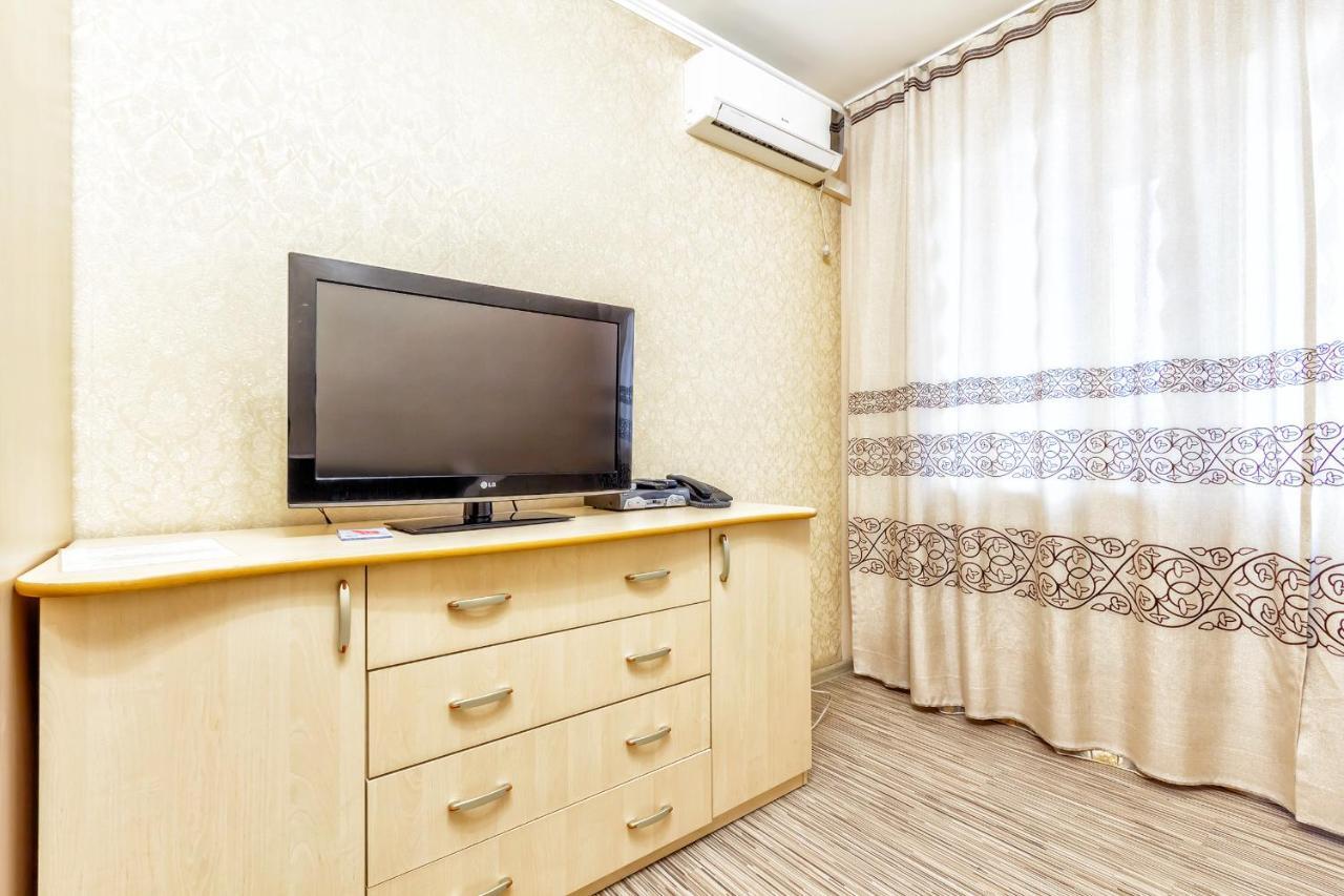 411 Lighthouse Apartments Arbat - Traveler'S Choice Alma-Ata Buitenkant foto